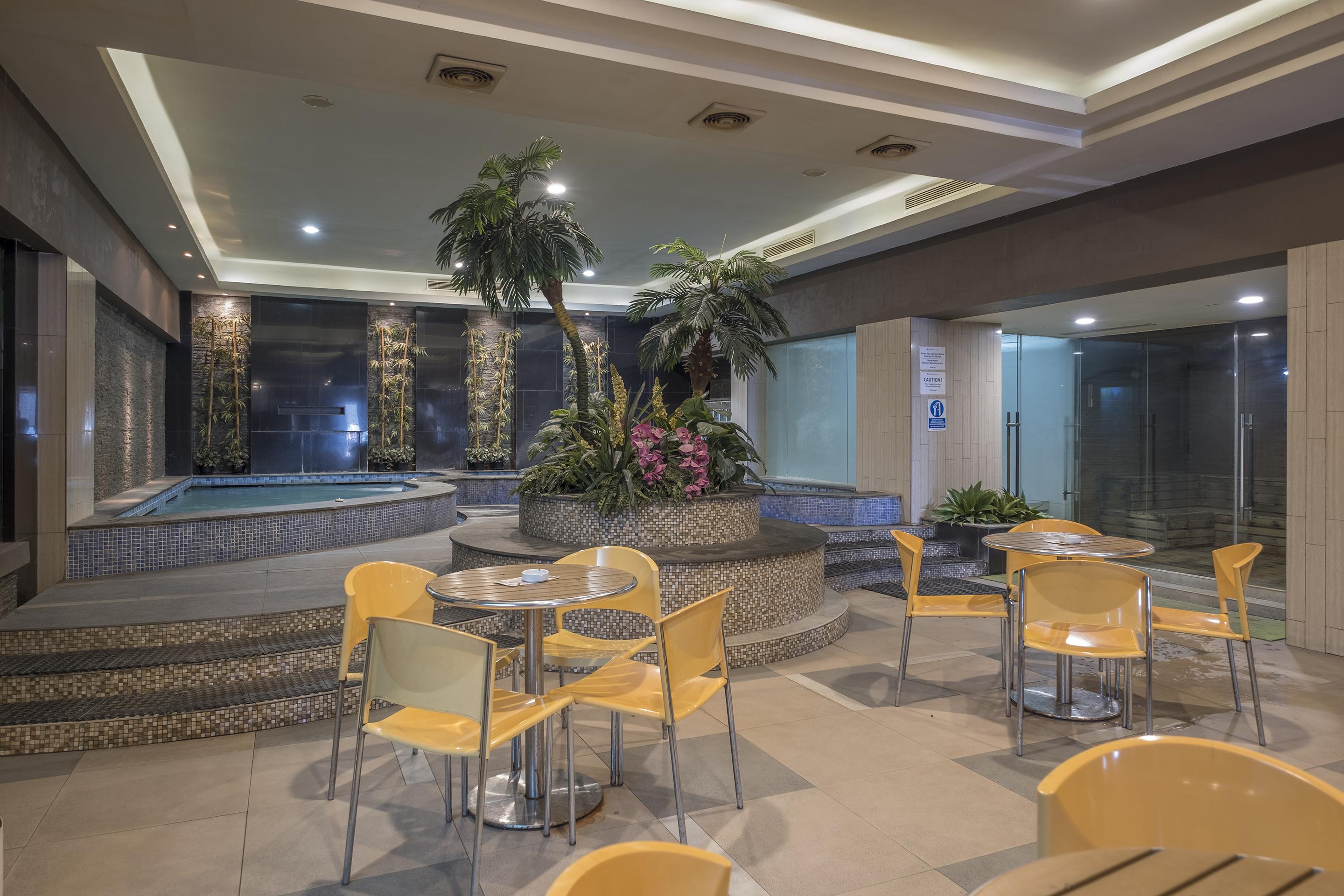 Aswin Hotel And Spa Makassar Eksteriør bilde
