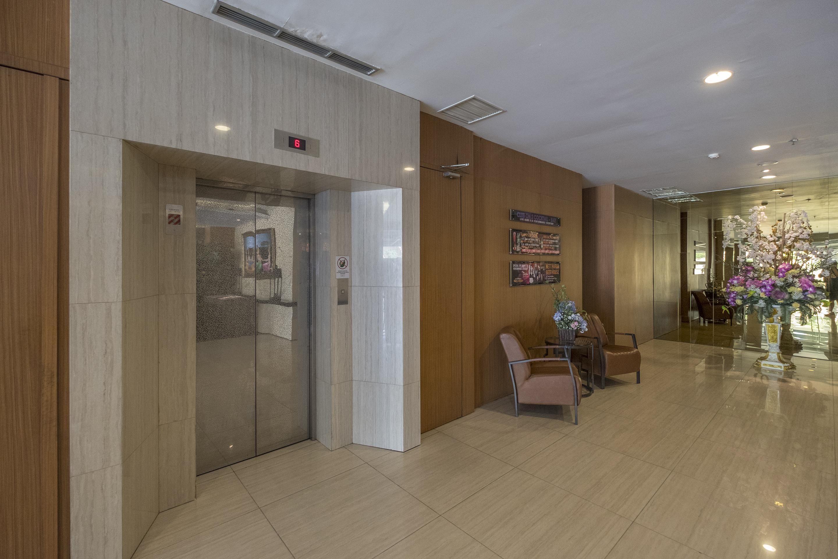 Aswin Hotel And Spa Makassar Eksteriør bilde