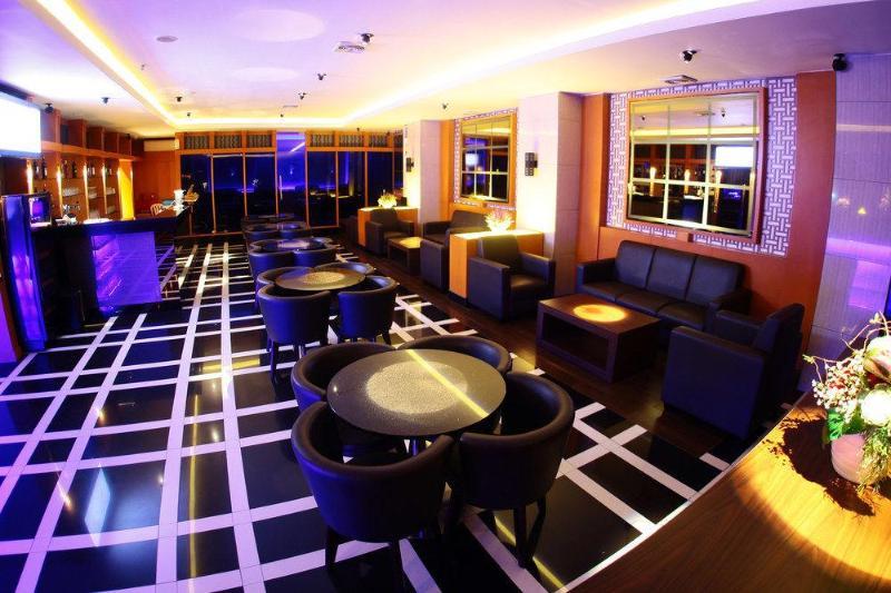 Aswin Hotel And Spa Makassar Eksteriør bilde